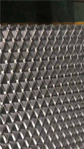 钢铝板网 (1)